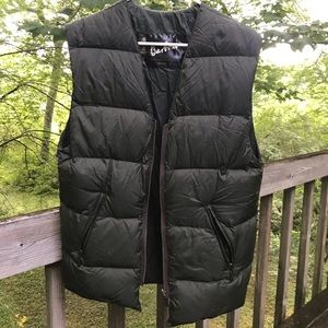 NWOT Men’s Barbour Down Vest